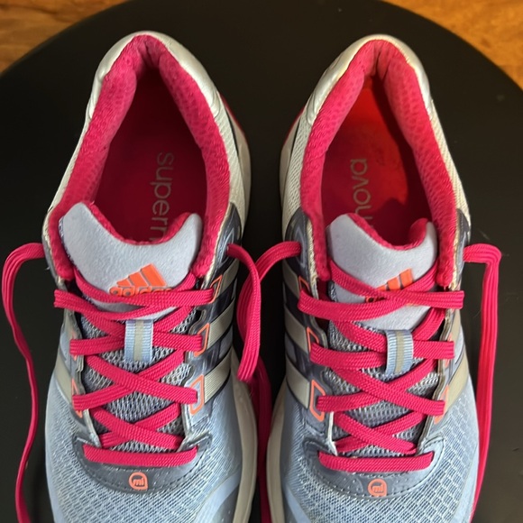 Adidas SuperNova Sneakers EUC - Picture 12 of 17